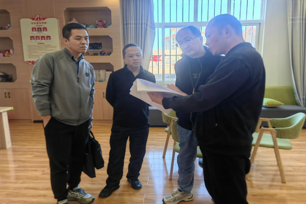 玉溪市计划生育协会调研组到江川区调研家庭健康促进项目2.png