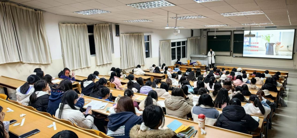 大理州计生协与大理大学法学院共同举办“12.1”防艾宣讲活动1.png