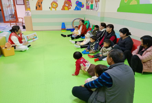 玉溪市澄江市凤麓街道仪凤社区计生协开展“向日葵亲子小屋”主题活动1.png