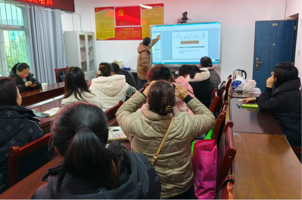 昆明市富民县计生协开展2024年计划生育惠民惠农政策培训2.png