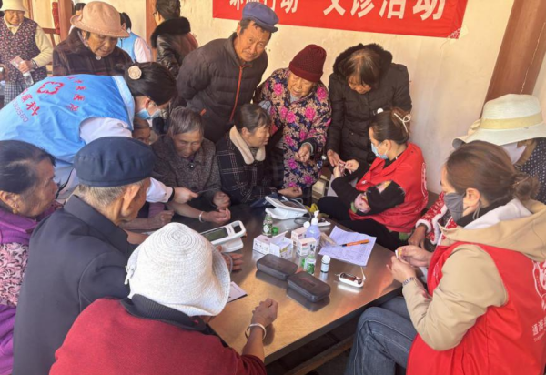 玉溪市通海县计生协开展家庭健康促进行动项目系列活动2.png