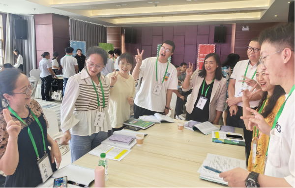 普洱市计生协举办青春健康“沟通之道”家长成长培训师资能力建设培训班2.png