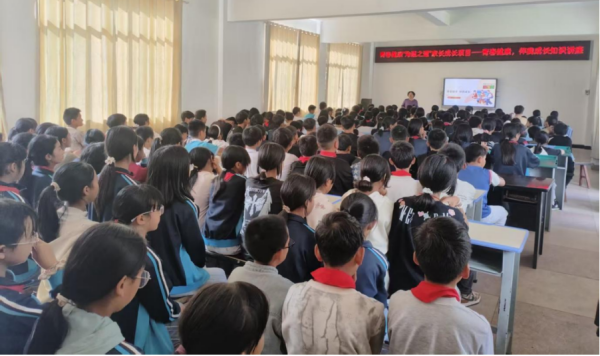 丽江市永胜县计生协组织开展青春健康“沟通之道”家长培训讲座2.png