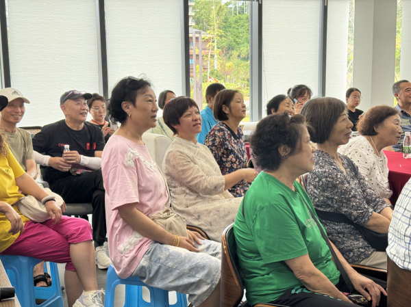 5、普洱市、思茅区计生协联合走进旅居人员集中社区开展家庭健康促进行动系列活动2.png