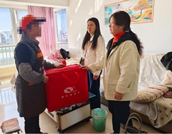 多地计生协开展春节走访慰问7.jpg