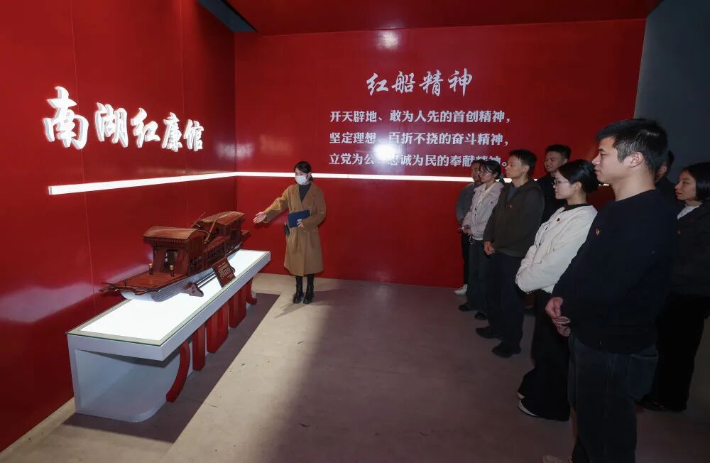 蓝图已经绘就 奋进正当其时10.jpg